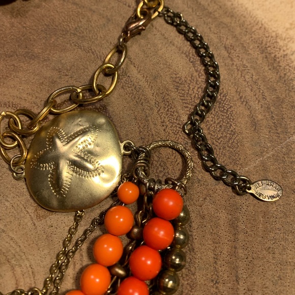 Ali Khan New York Gold Tone Necklace Orange Statement Necklace Sand Dollar - Picture 2 of 2